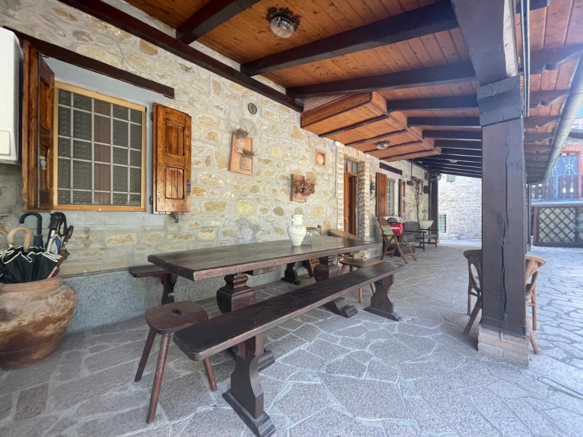 Mazzetti Country House-Vita In Campagna Con Giardino Vimignano-Chiesa Eksteriør bilde