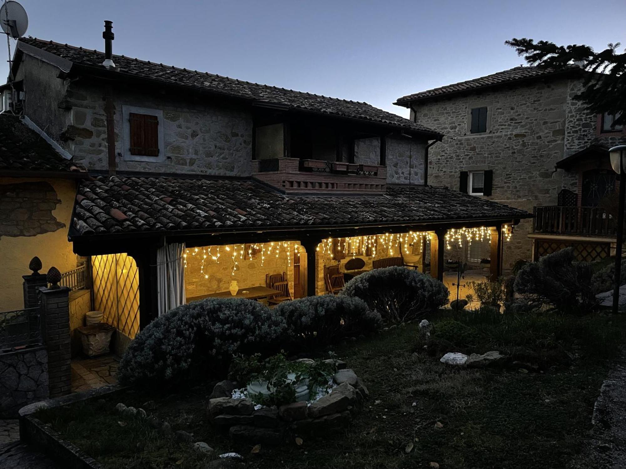 Mazzetti Country House-Vita In Campagna Con Giardino Vimignano-Chiesa Eksteriør bilde