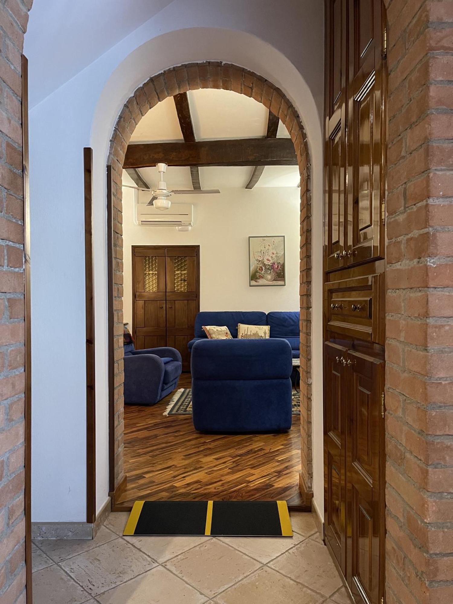 Mazzetti Country House-Vita In Campagna Con Giardino Vimignano-Chiesa Eksteriør bilde