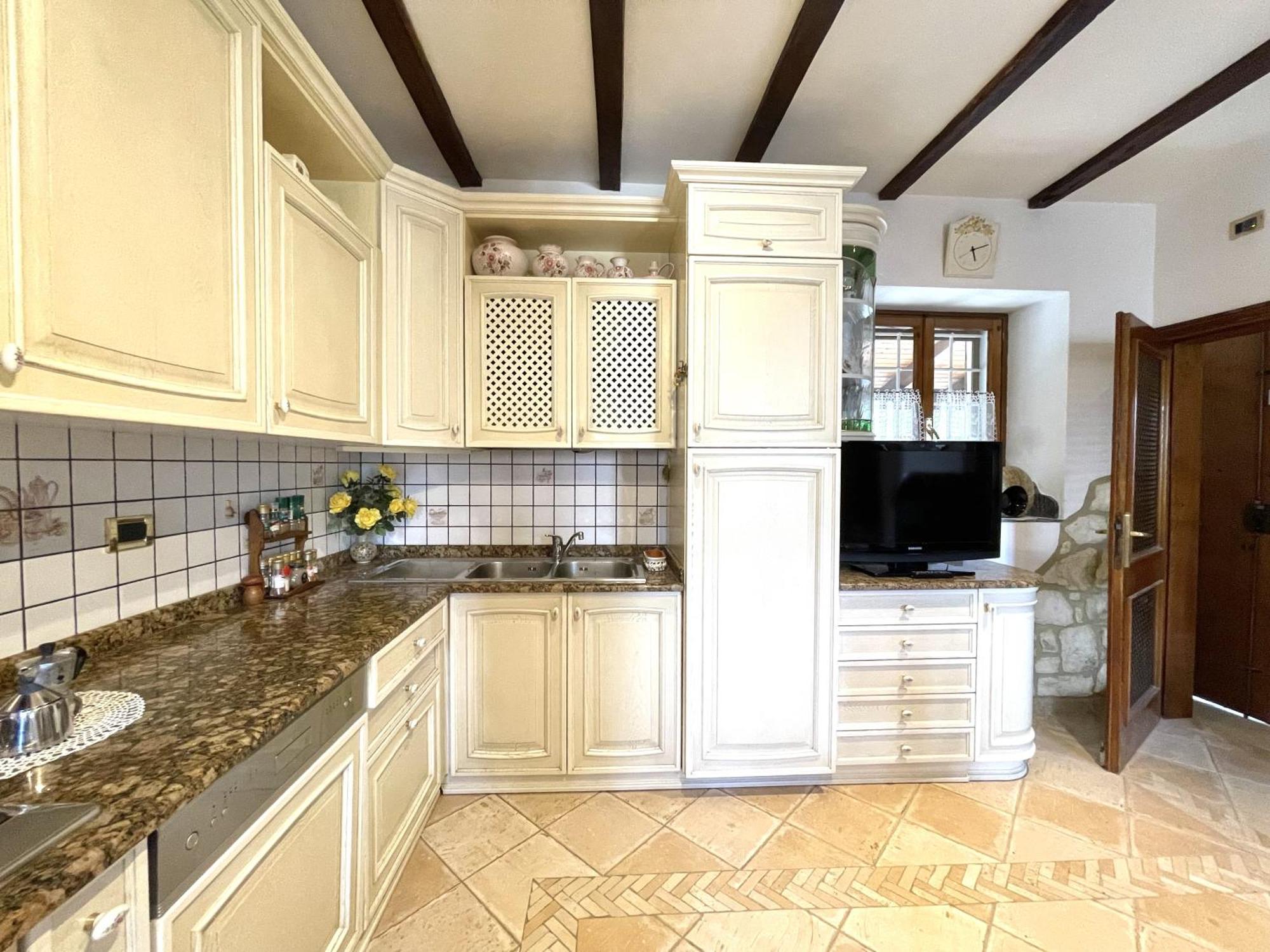 Mazzetti Country House-Vita In Campagna Con Giardino Vimignano-Chiesa Eksteriør bilde