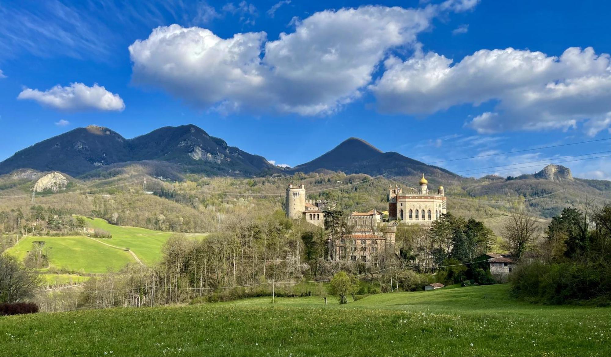 Mazzetti Country House-Vita In Campagna Con Giardino Vimignano-Chiesa Eksteriør bilde